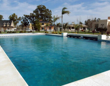 Piscinas para grandes y chicos