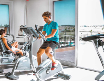 GYM + Piscinas GYM + Piscinas